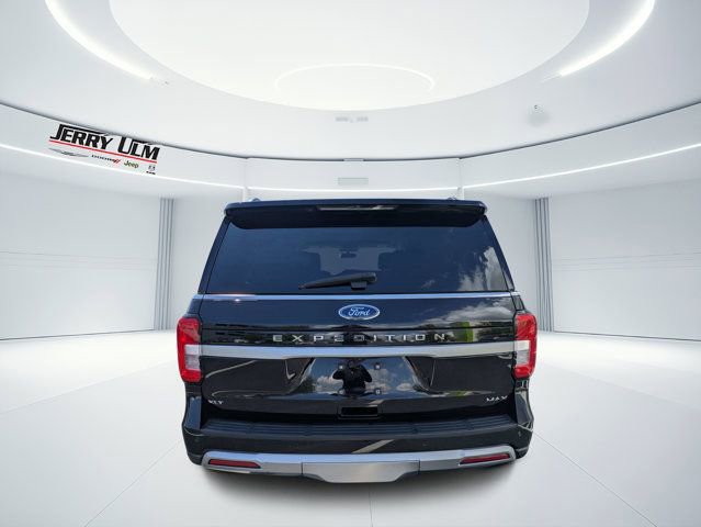 Used 2024 Ford Expedition Max XLT AWD/4WD image 4