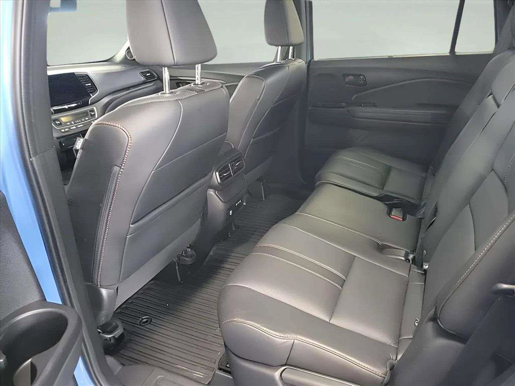 Used 2024 Honda Passport TrailSport image 19