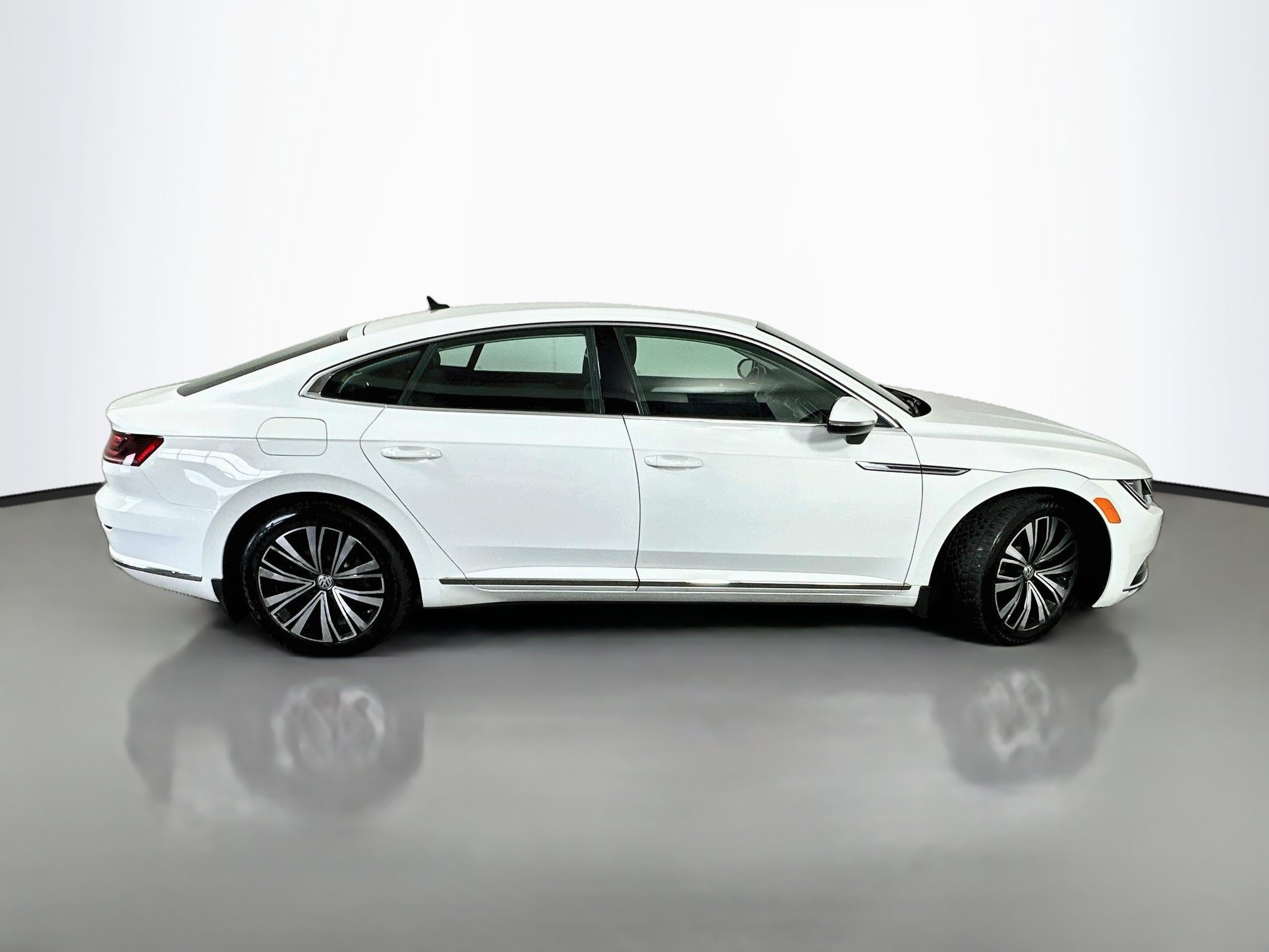 Used 2020 Volkswagen Arteon SE AWD/4WD image 8