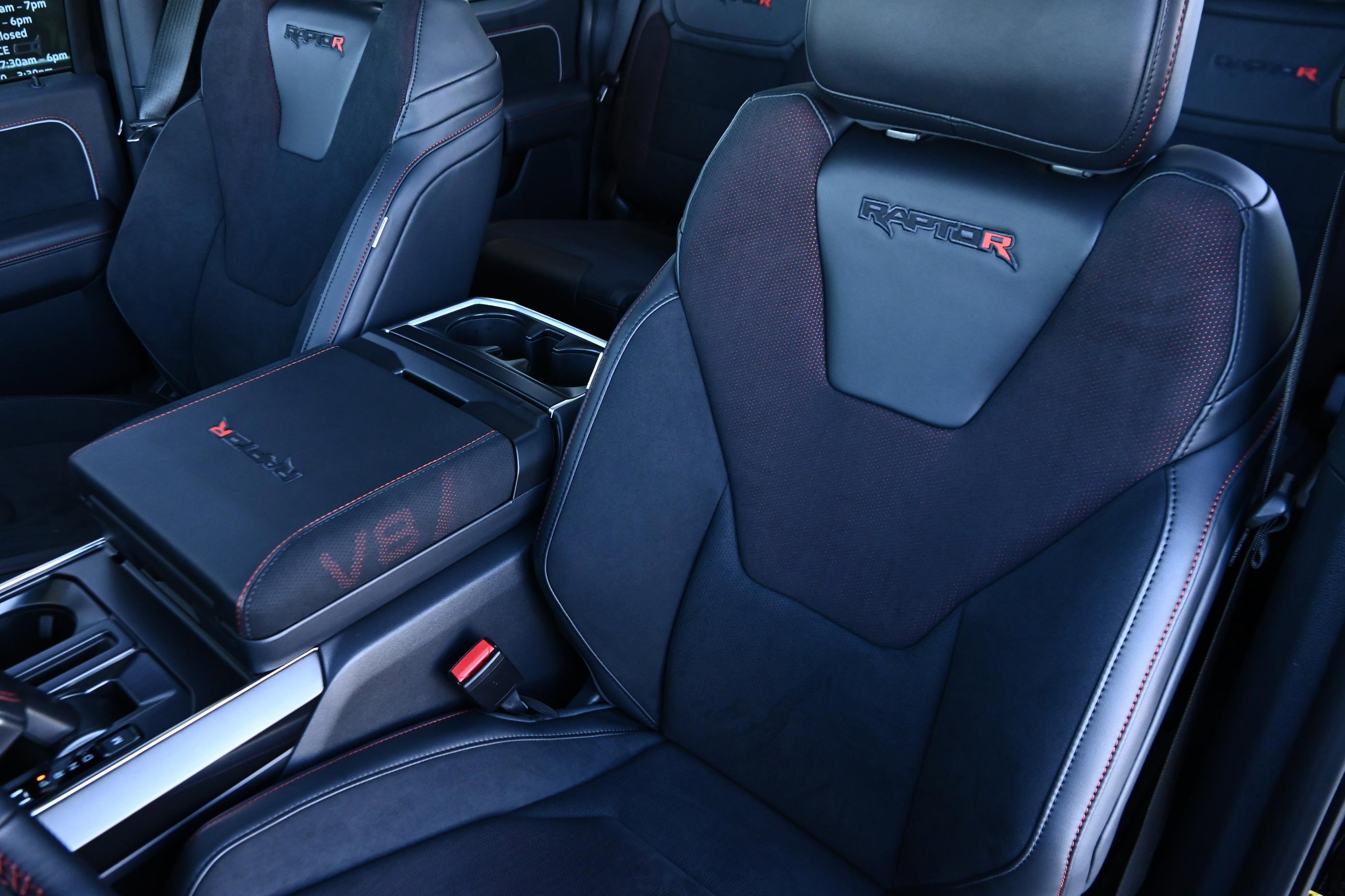 Used 2025 Ford F150 Raptor w/ Equipment Group 803A Raptor R image 10