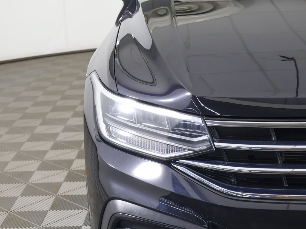 Used 2023 Volkswagen Tiguan SE FWD image 14