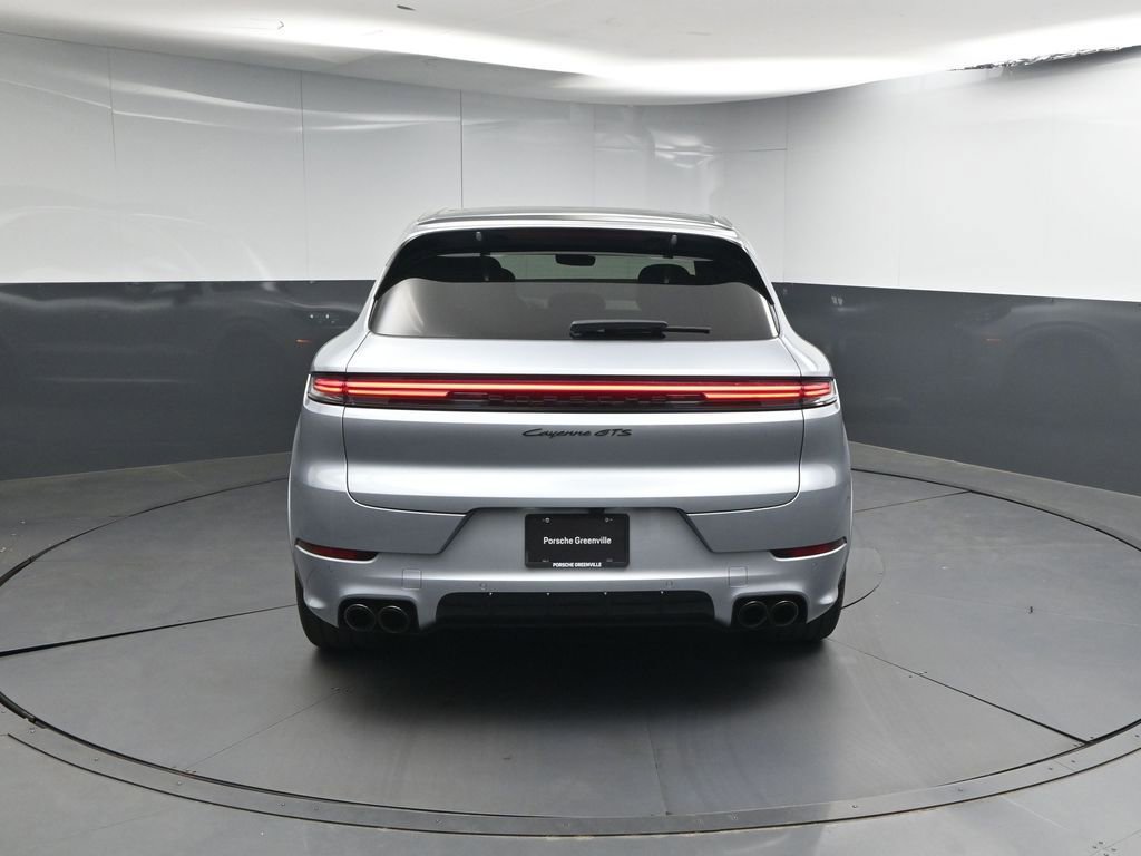 Certified 2025 Porsche Cayenne GTS AWD/4WD image 24