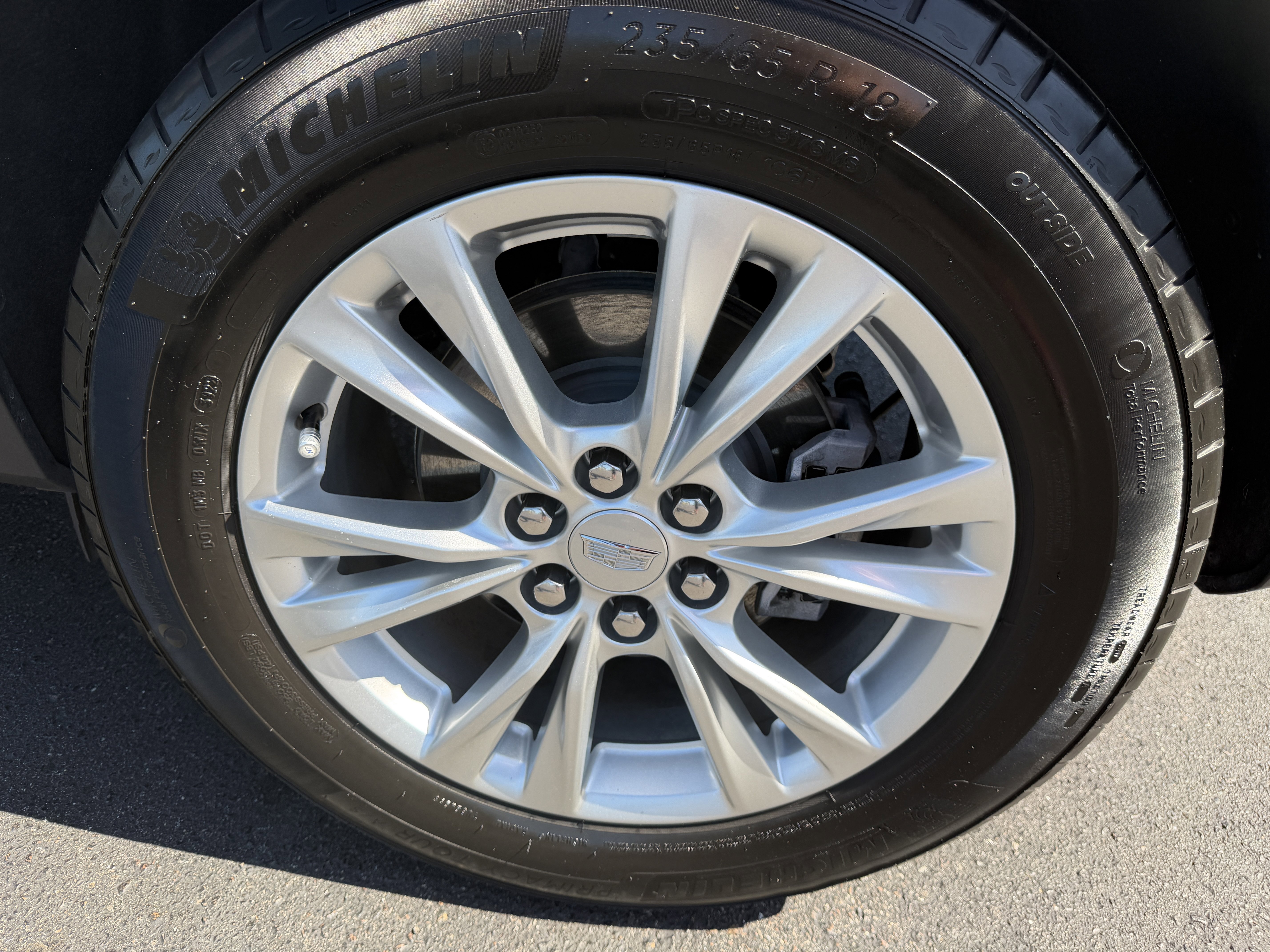 Certified 2023 Cadillac XT5 Luxury image 33