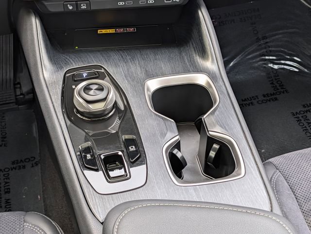 Used 2024 Lexus RZ 300e Premium image 14