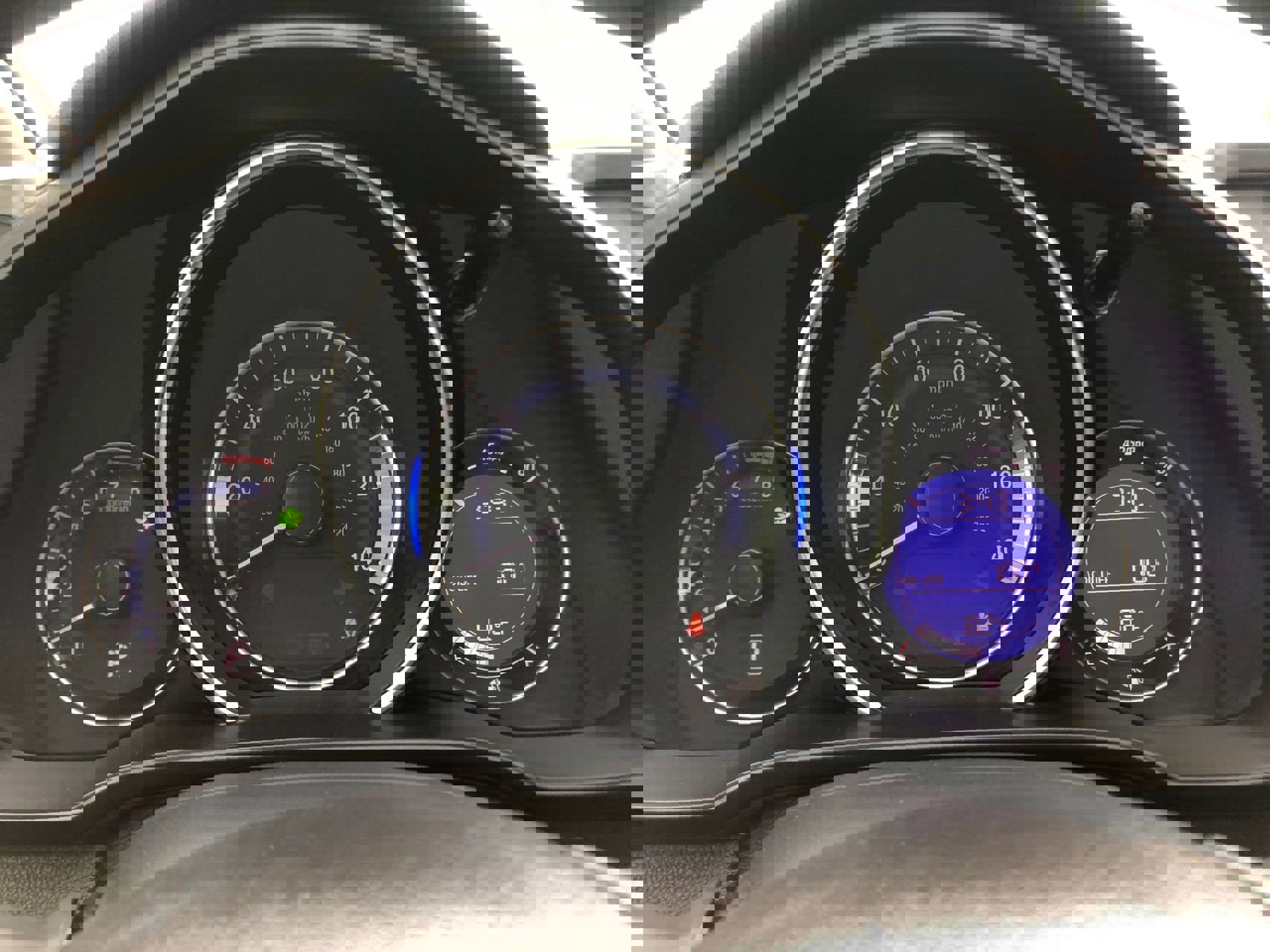 Used 2015 Honda Fit LX image 25