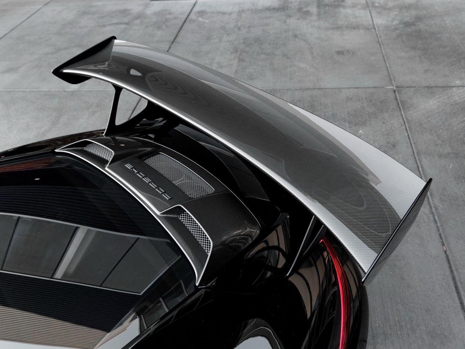 Used 2018 Porsche 911 GT2 RS image 29