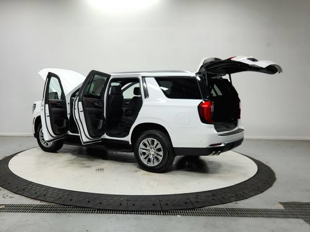 Used 2025 GMC Yukon Denali RWD image 14
