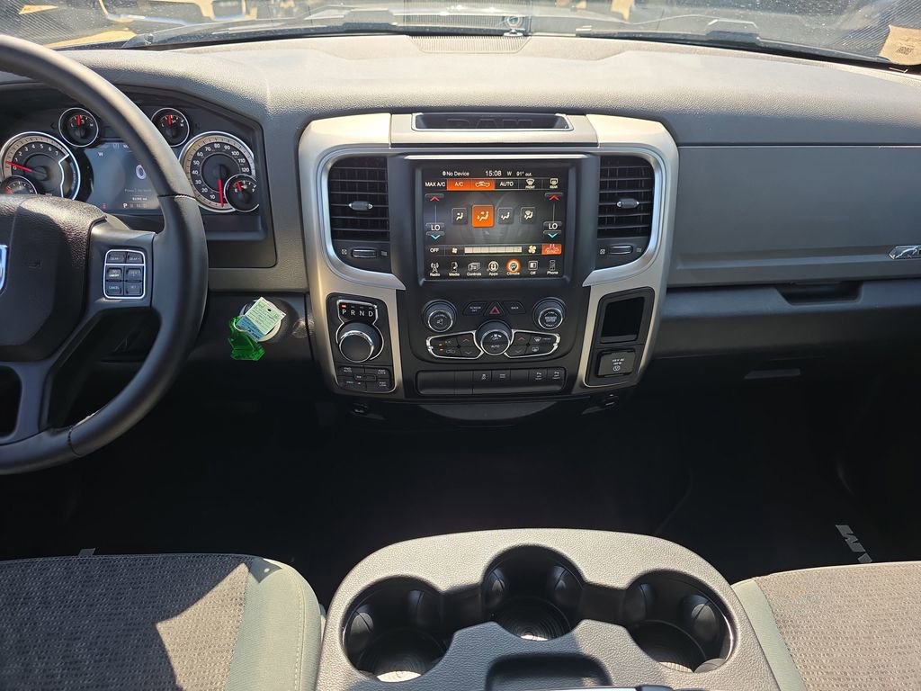 Used 2017 RAM 1500 Big Horn AWD/4WD image 16