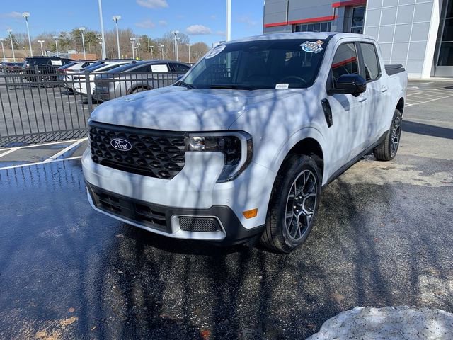 Used 2025 Ford Maverick Lariat w/ 4K Tow Package image 4