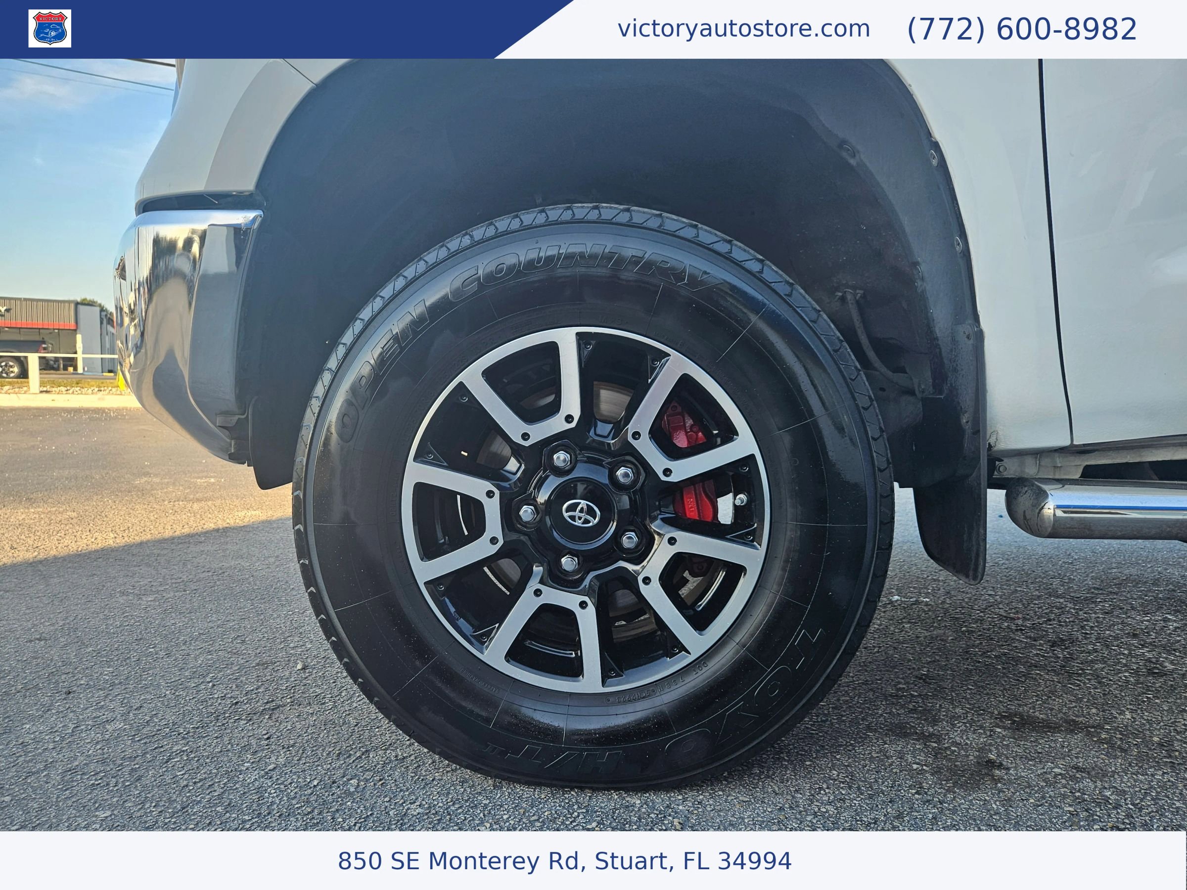 Used 2015 Toyota Tundra Limited w/ TRD Off Road Package image 11