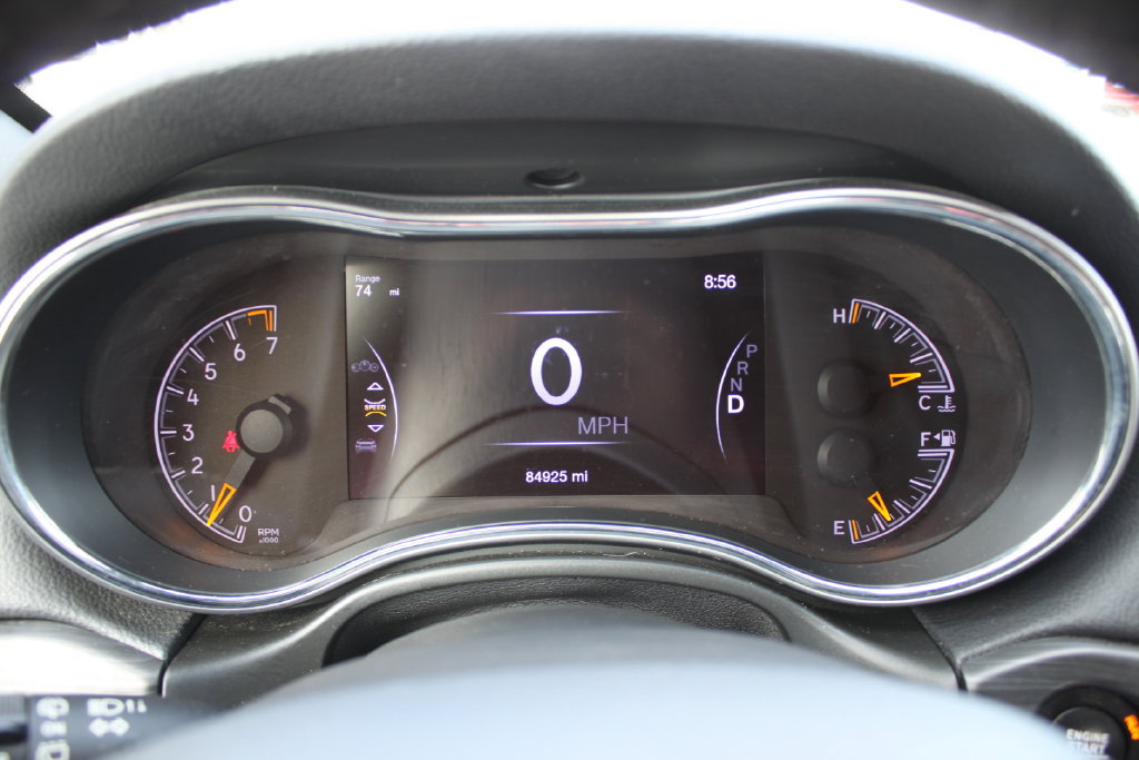 Used 2022 Jeep Grand Cherokee Laredo X RWD image 18