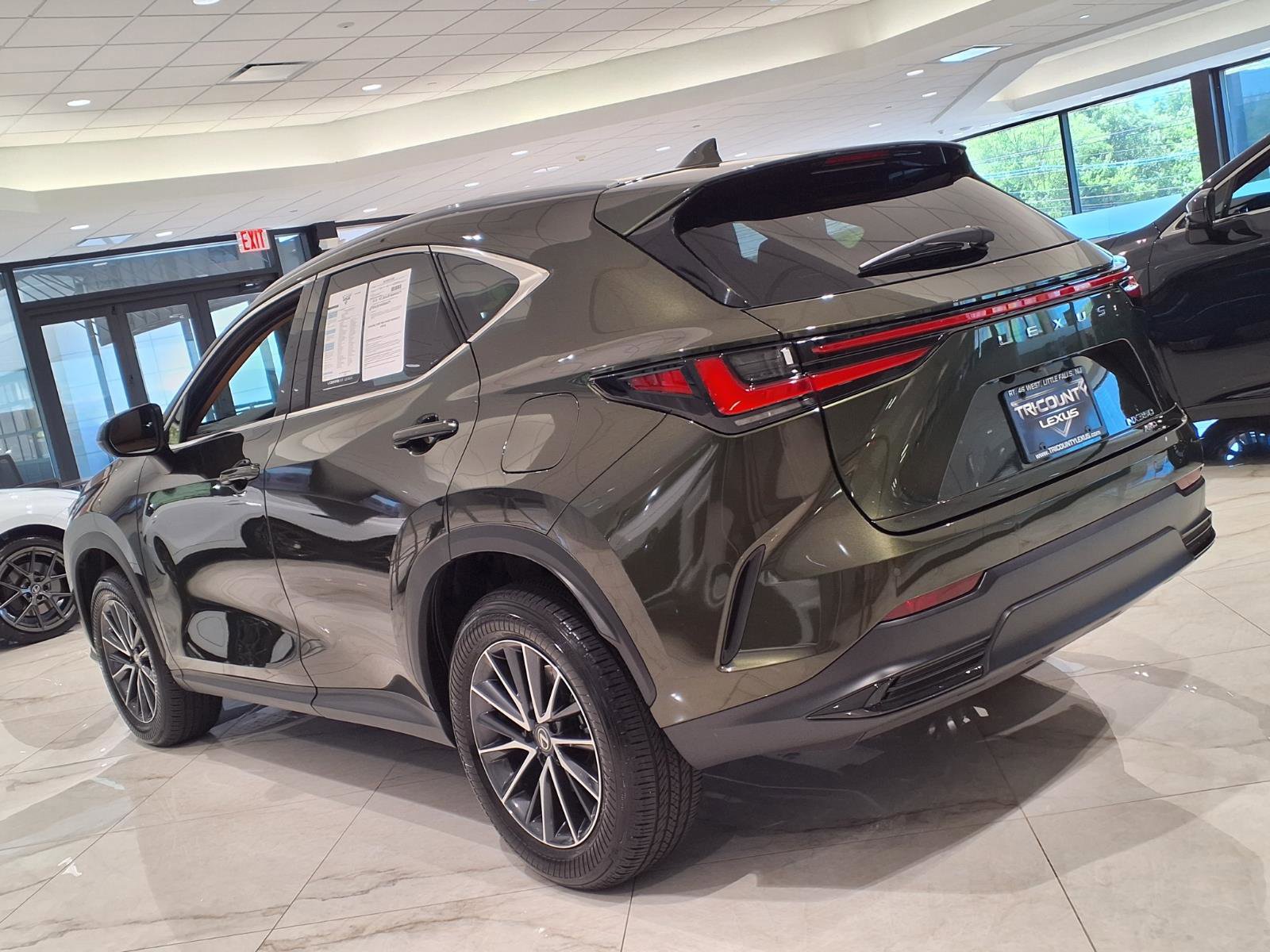 Certified 2025 Lexus NX 350 AWD w/ Premium Package image 4