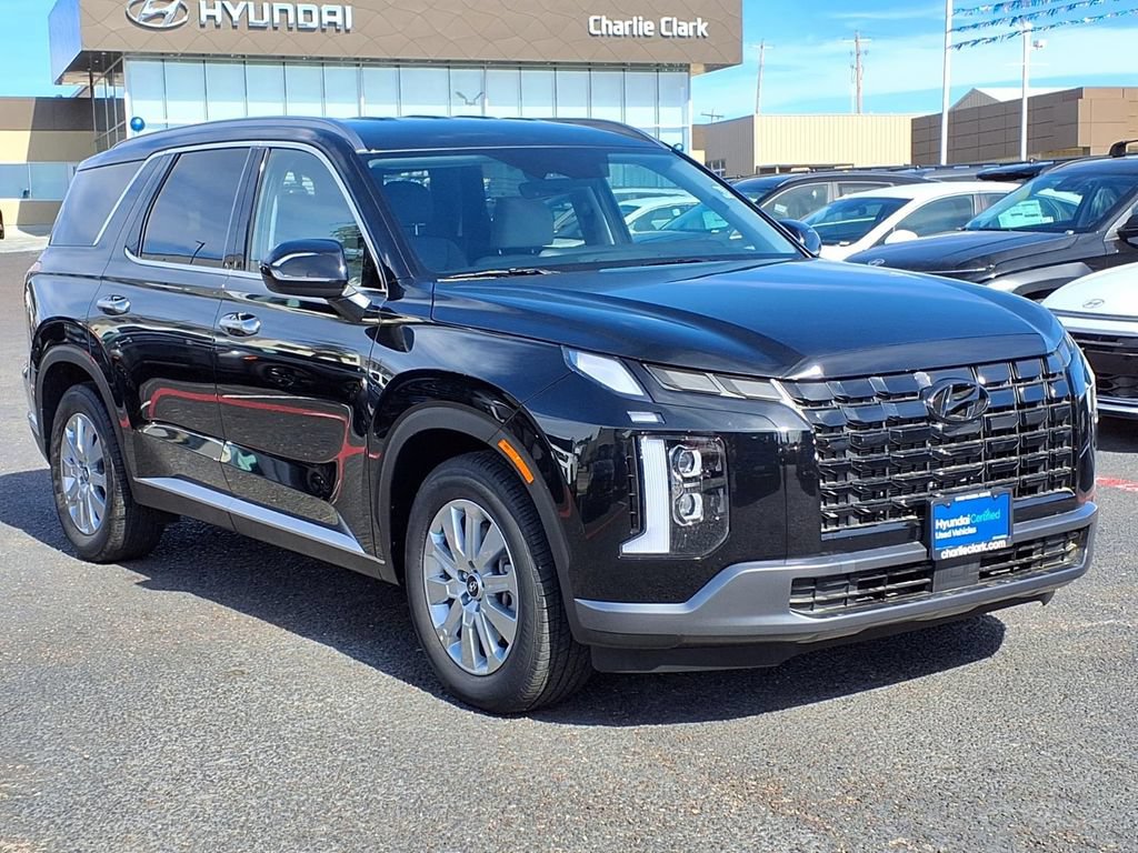 Used 2025 Hyundai Palisade SEL FWD image 7