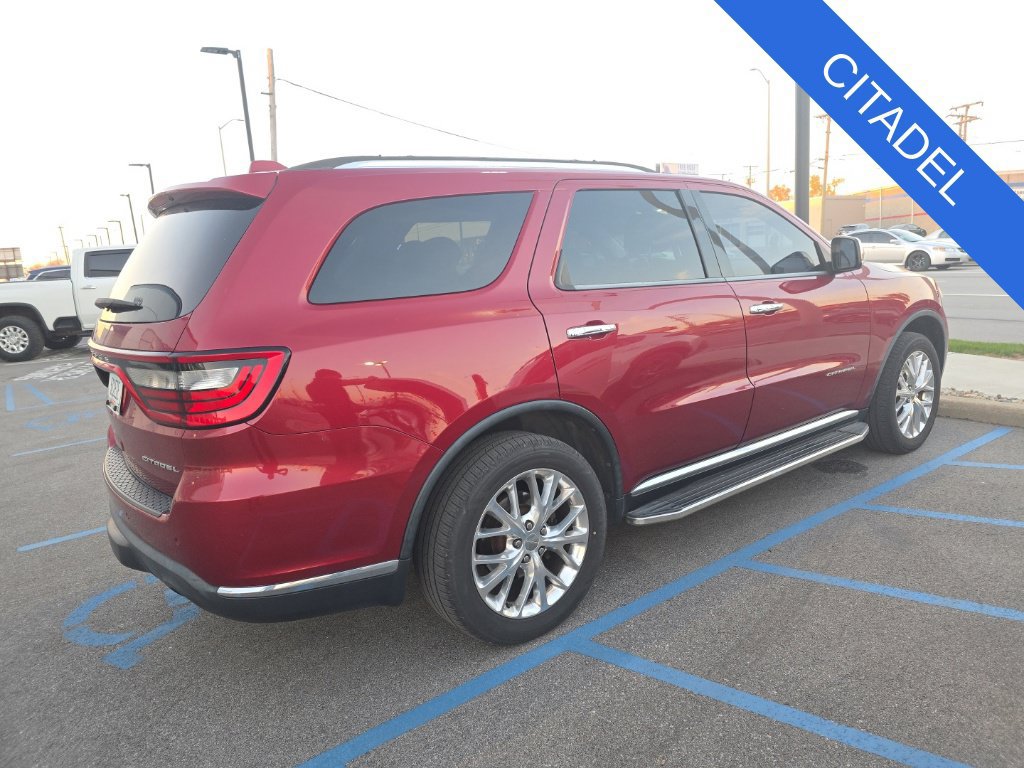Used 2015 Dodge Durango Citadel w/ Trailer Tow Group IV AWD/4WD image 2