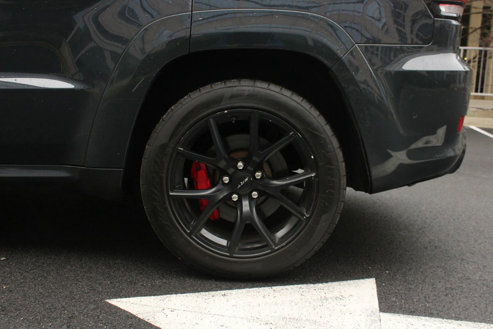 Used 2018 Jeep Grand Cherokee SRT AWD/4WD image 10