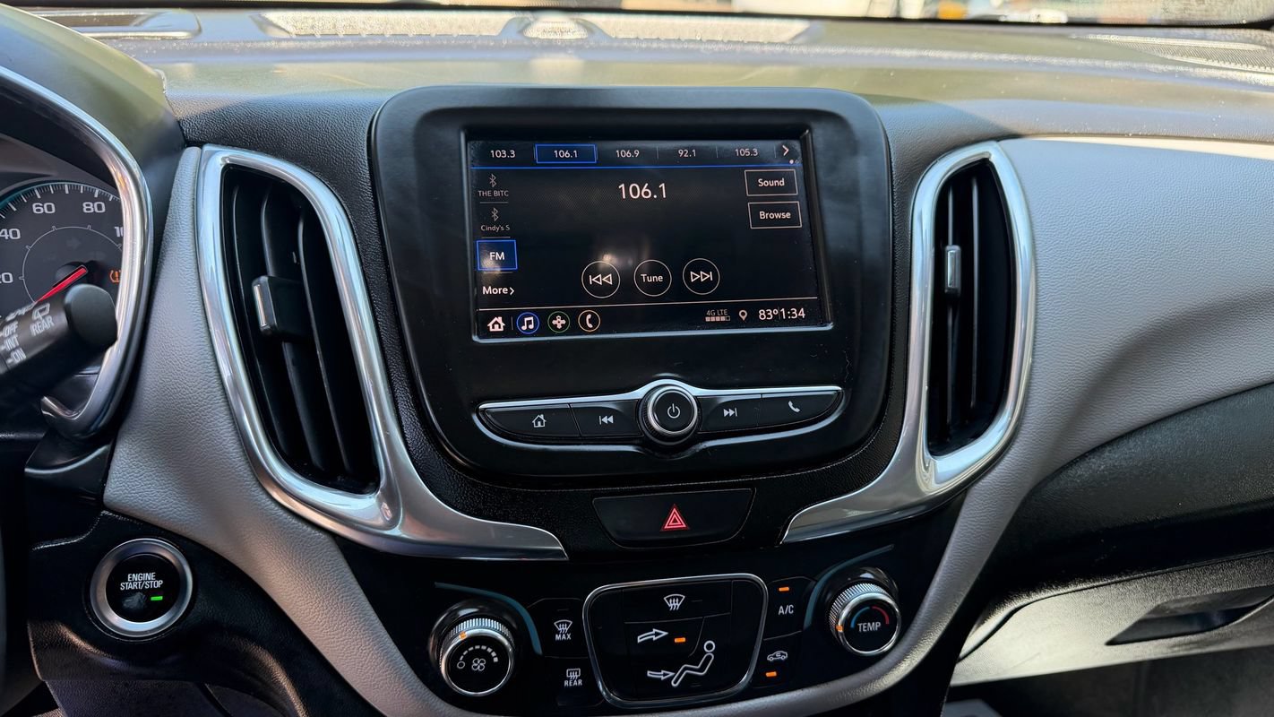 Used 2020 Chevrolet Equinox LS AWD/4WD image 10