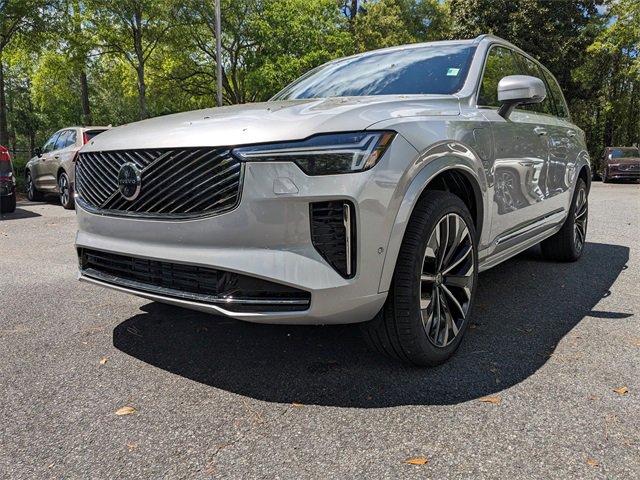New 2025 Volvo XC90 T8 Plus image 8