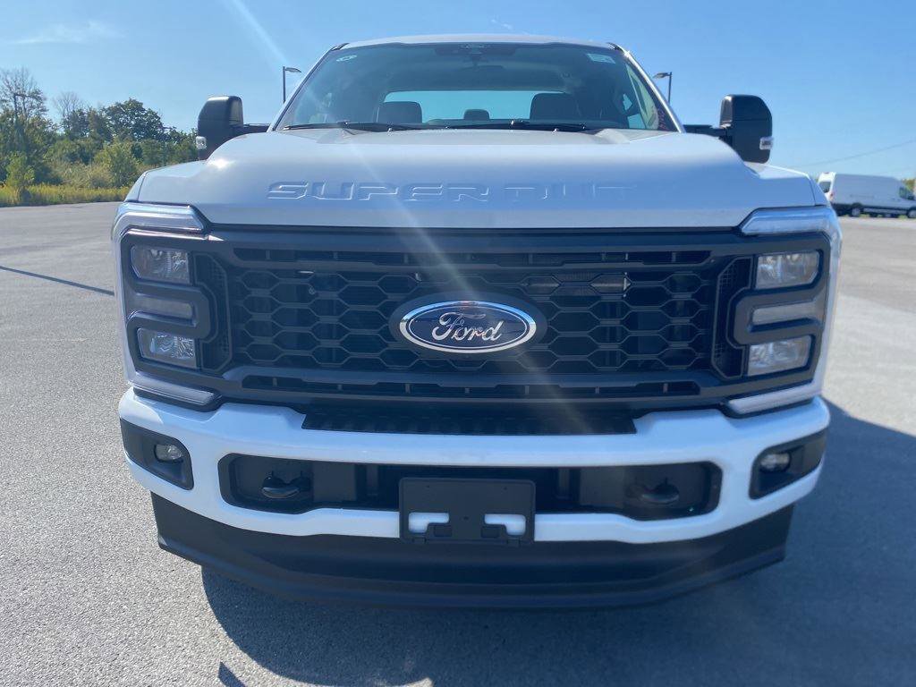 New 2026 Ford F350 XL w/ STX Appearance Package AWD/4WD image 4