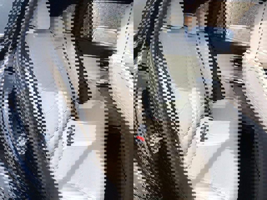 New 2026 Mercedes-Benz GLC 300 4MATIC image 37