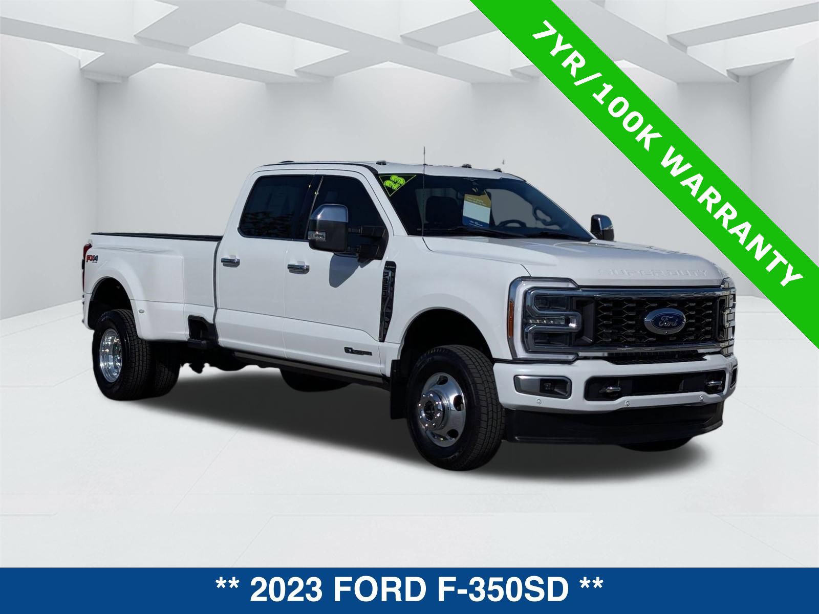 Certified 2023 Ford F350 Platinum w/ FX4 Off-Road Package image 3
