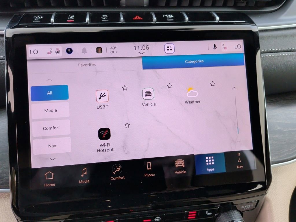 New 2025 Jeep Grand Cherokee Limited image 35