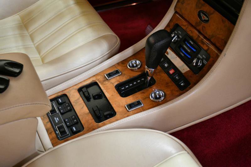 Used 1998 Bentley Brooklands Long Wheelbase RWD image 79