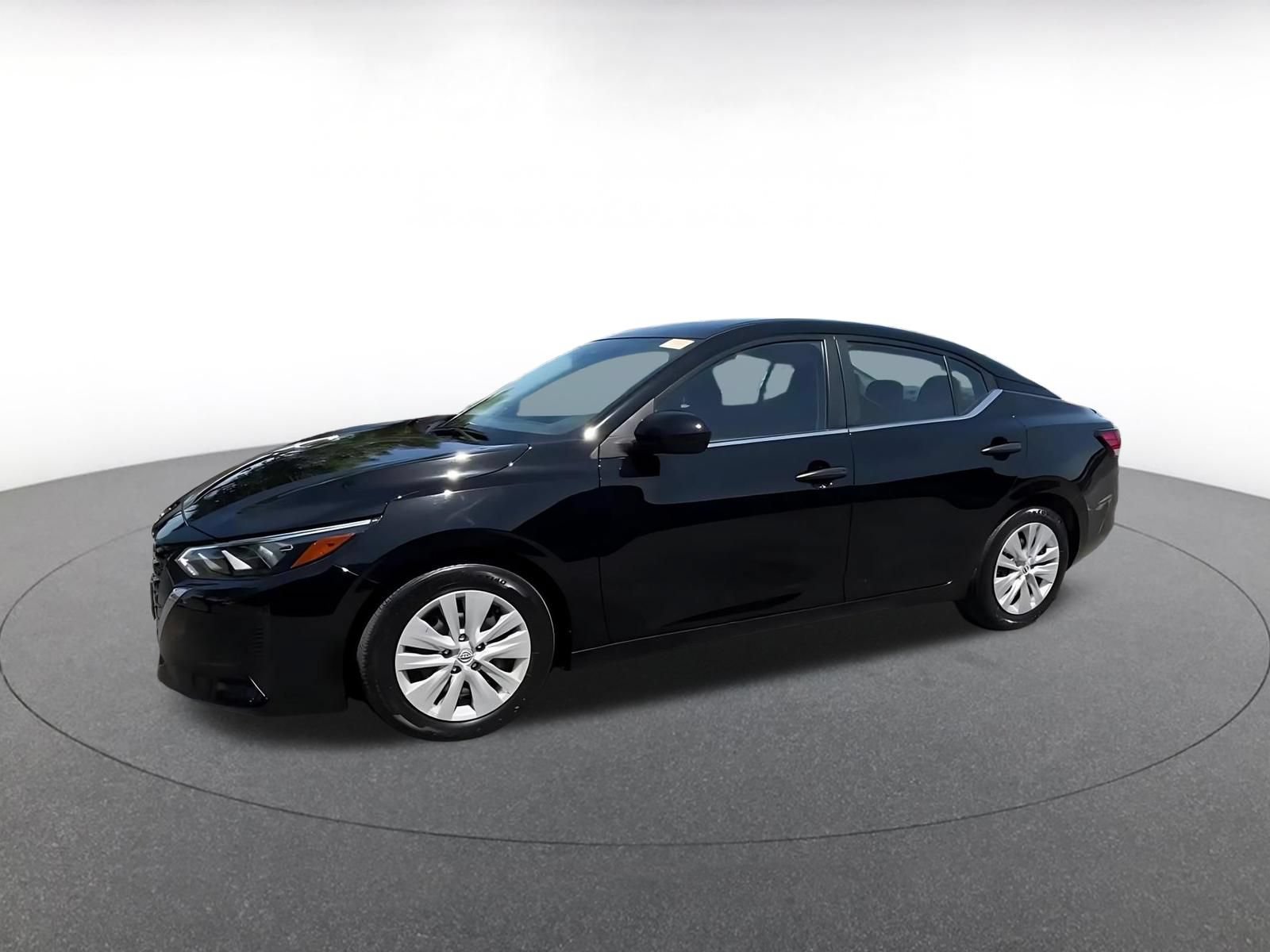 Used 2025 Nissan Sentra S FWD image 8