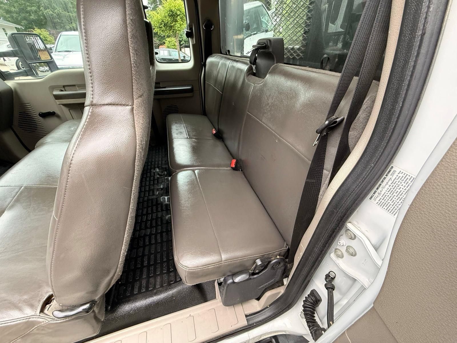 Used 2009 Ford F350 XL AWD/4WD image 25