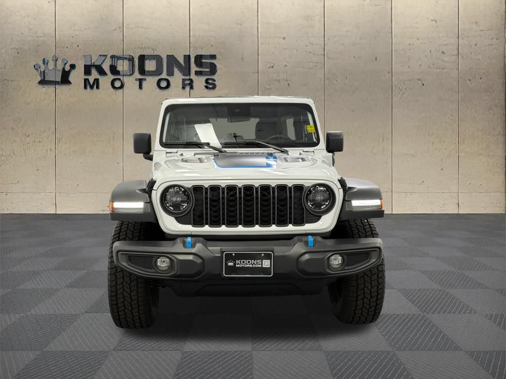 Used 2024 Jeep Wrangler Unlimited Rubicon 4xe AWD/4WD image 3