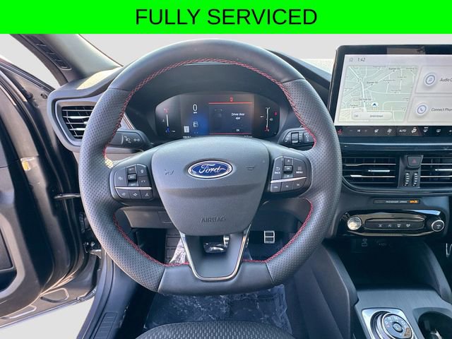 Used 2023 Ford Escape ST-Line w/ Tech Pack #1 AWD/4WD image 13