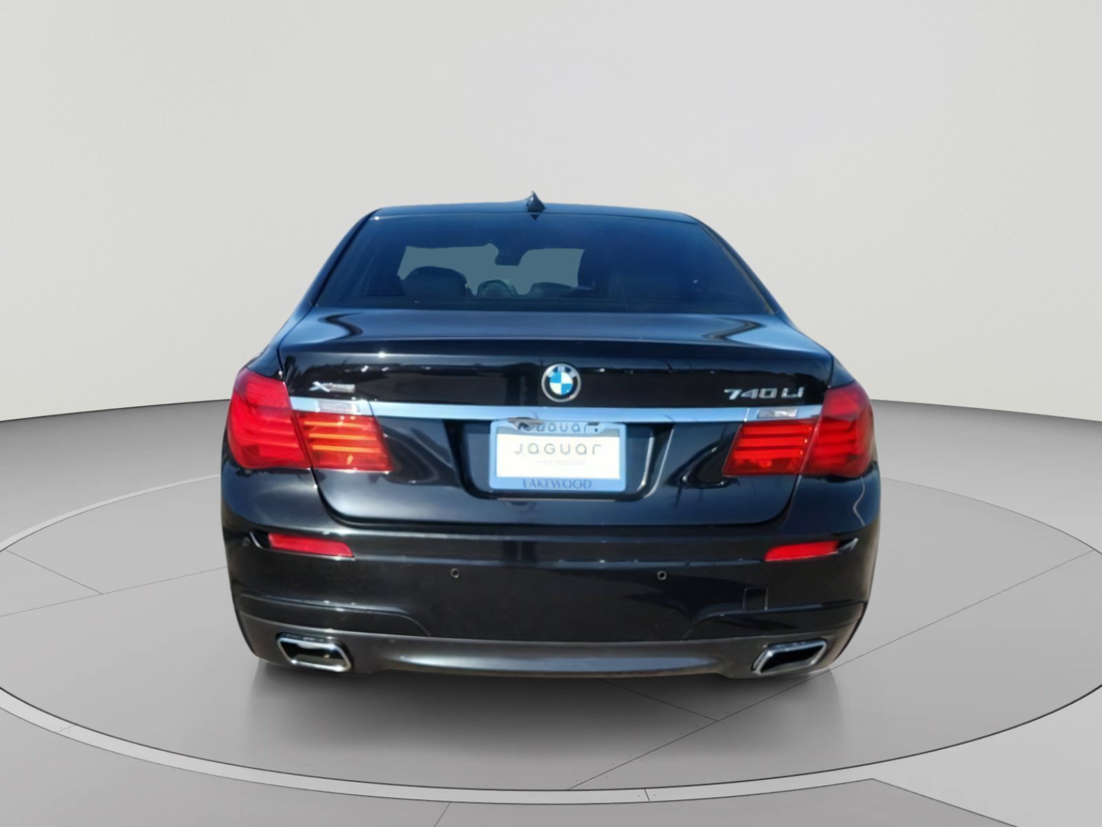 Used 2014 BMW 740Li xDrive AWD/4WD image 4