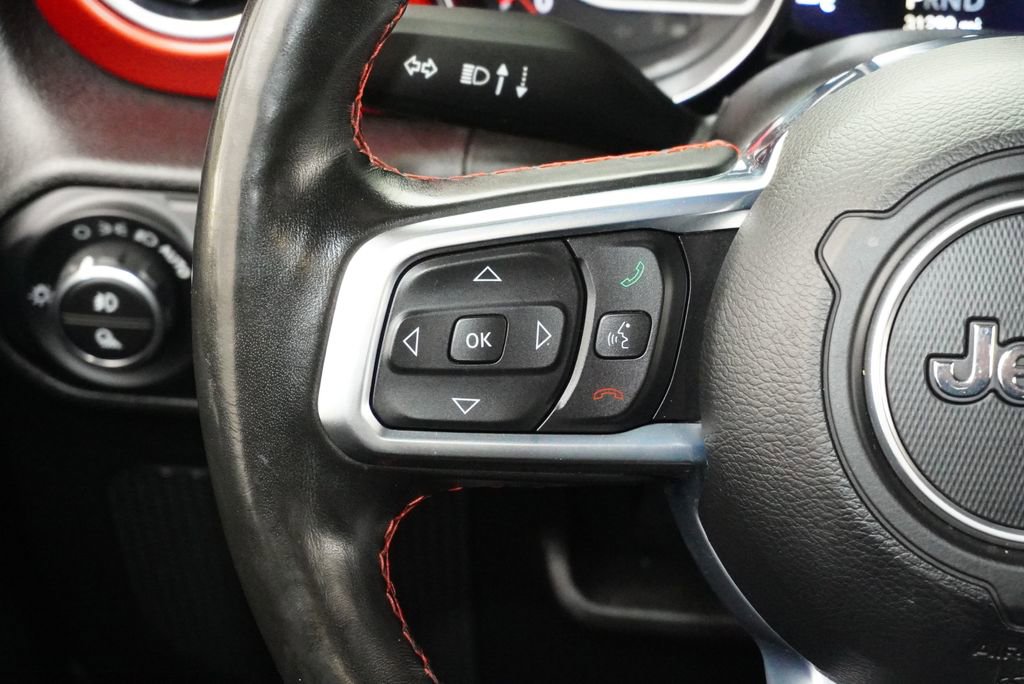 Used 2020 Jeep Gladiator Rubicon AWD/4WD image 23