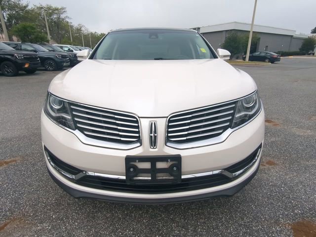 Used 2017 Lincoln MKX Reserve w/ Driver Assistance Package image 10