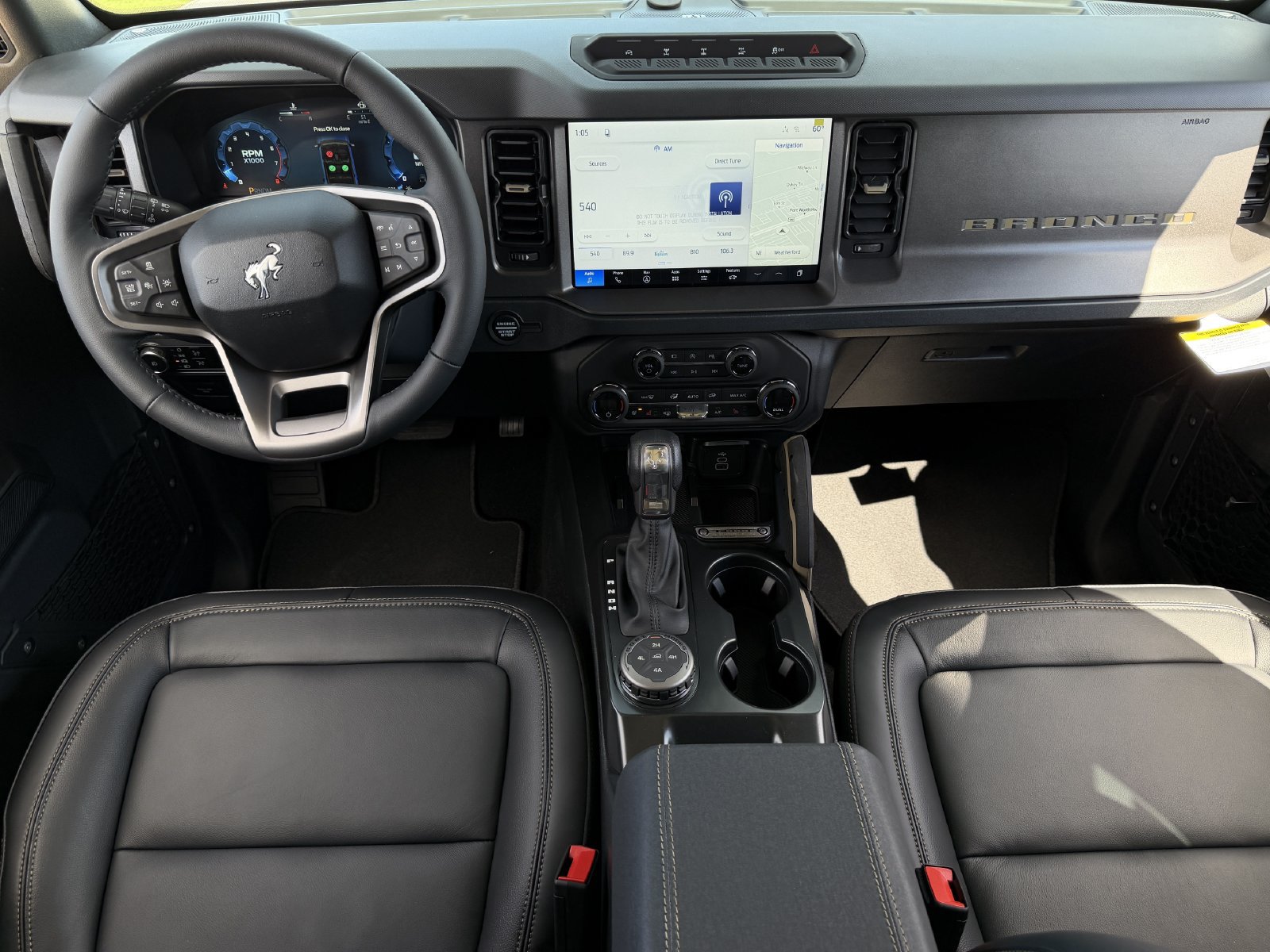 New 2026 Ford Bronco Badlands AWD/4WD image 10
