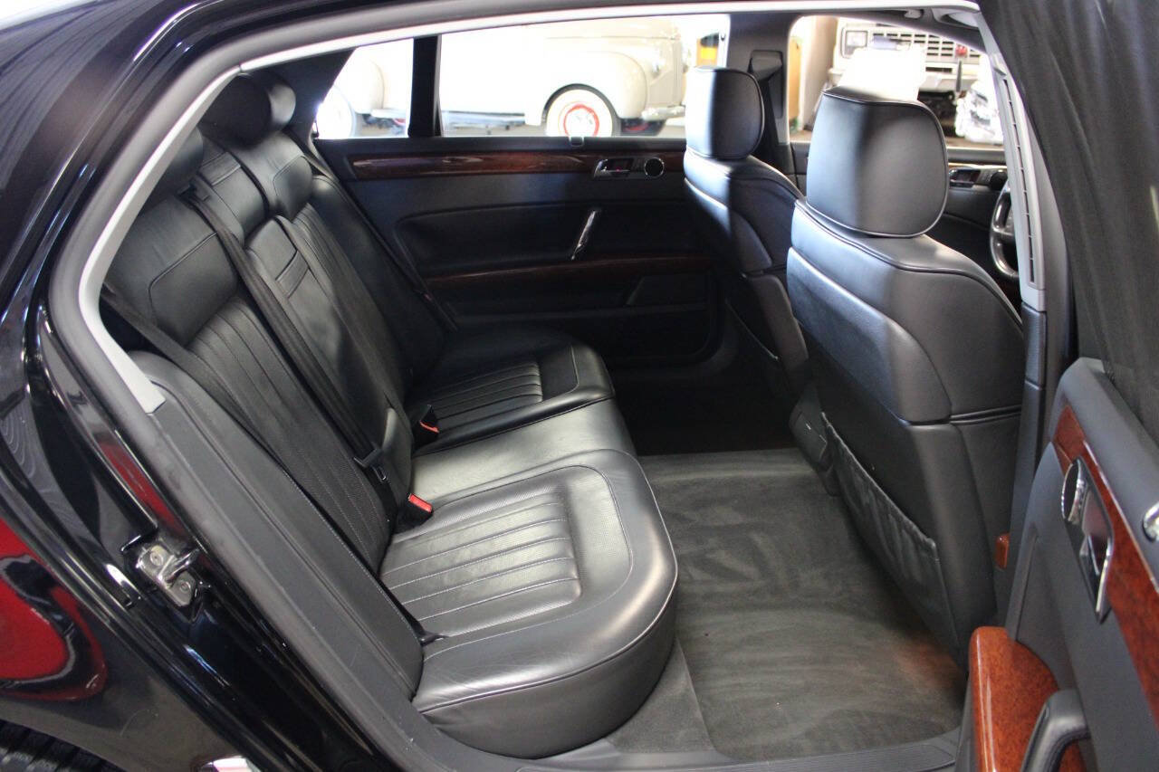 Used 2004 Volkswagen Phaeton V8 AWD/4WD image 28