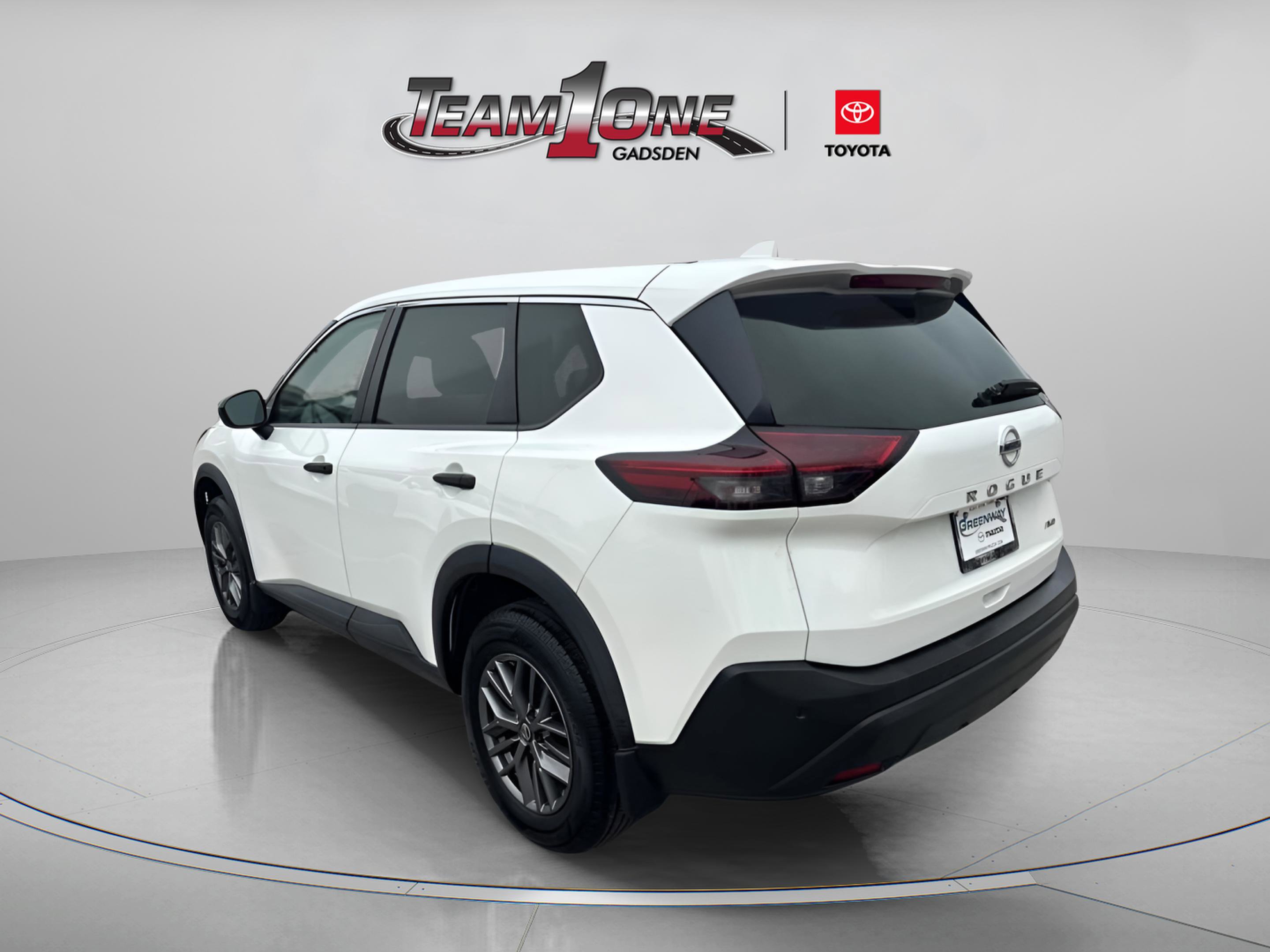 Used 2021 Nissan Rogue S image 6