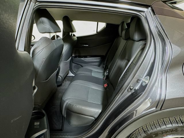 Used 2022 Toyota C-HR Limited FWD image 21