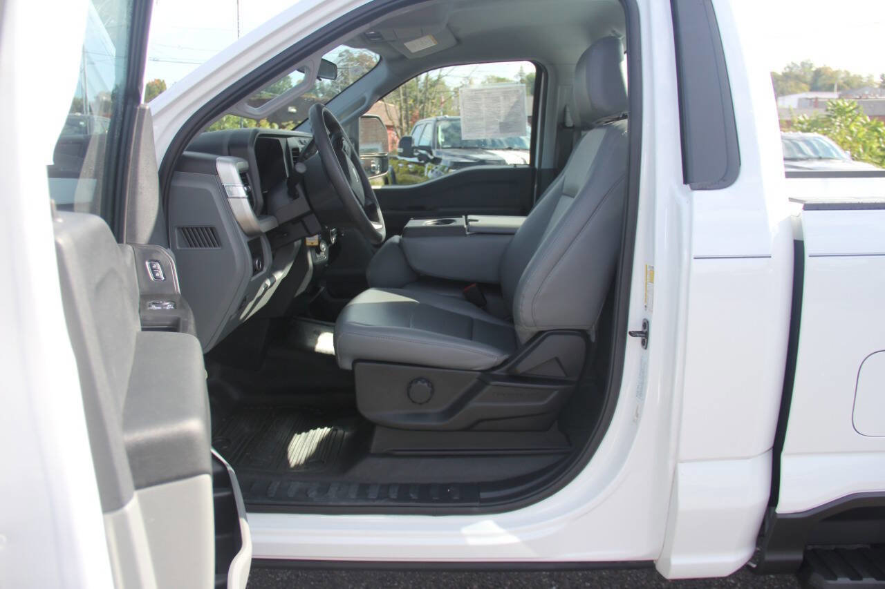 Certified 2024 Ford F250 XL image 16