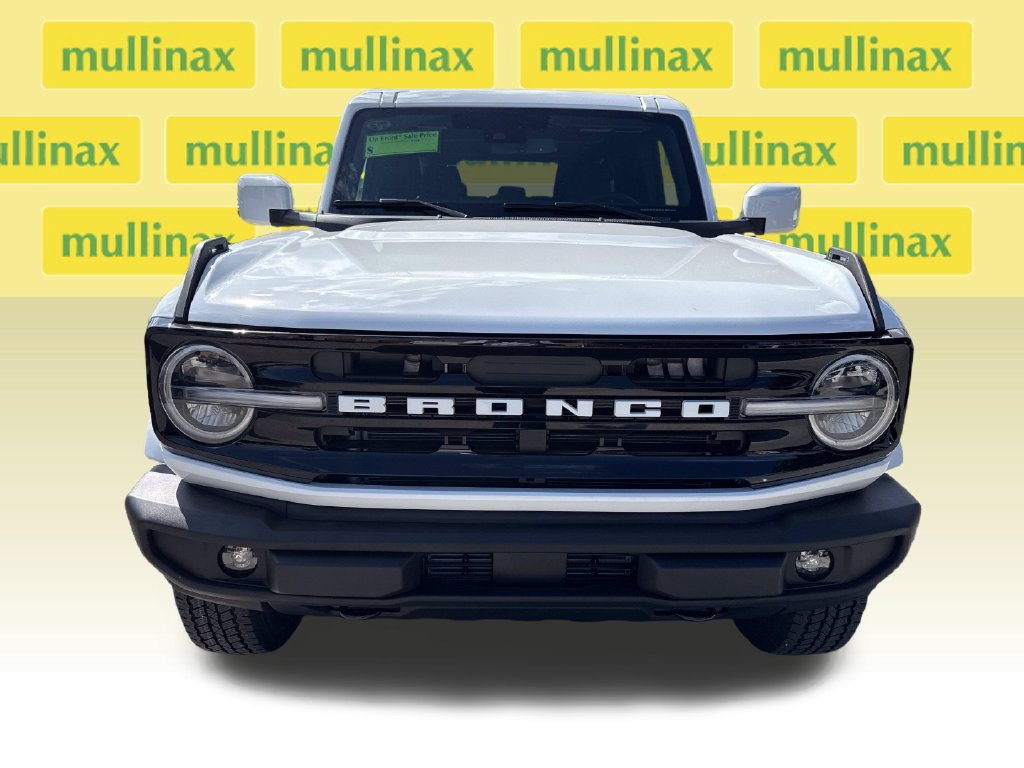 New 2026 Ford Bronco Outer Banks AWD/4WD image 11