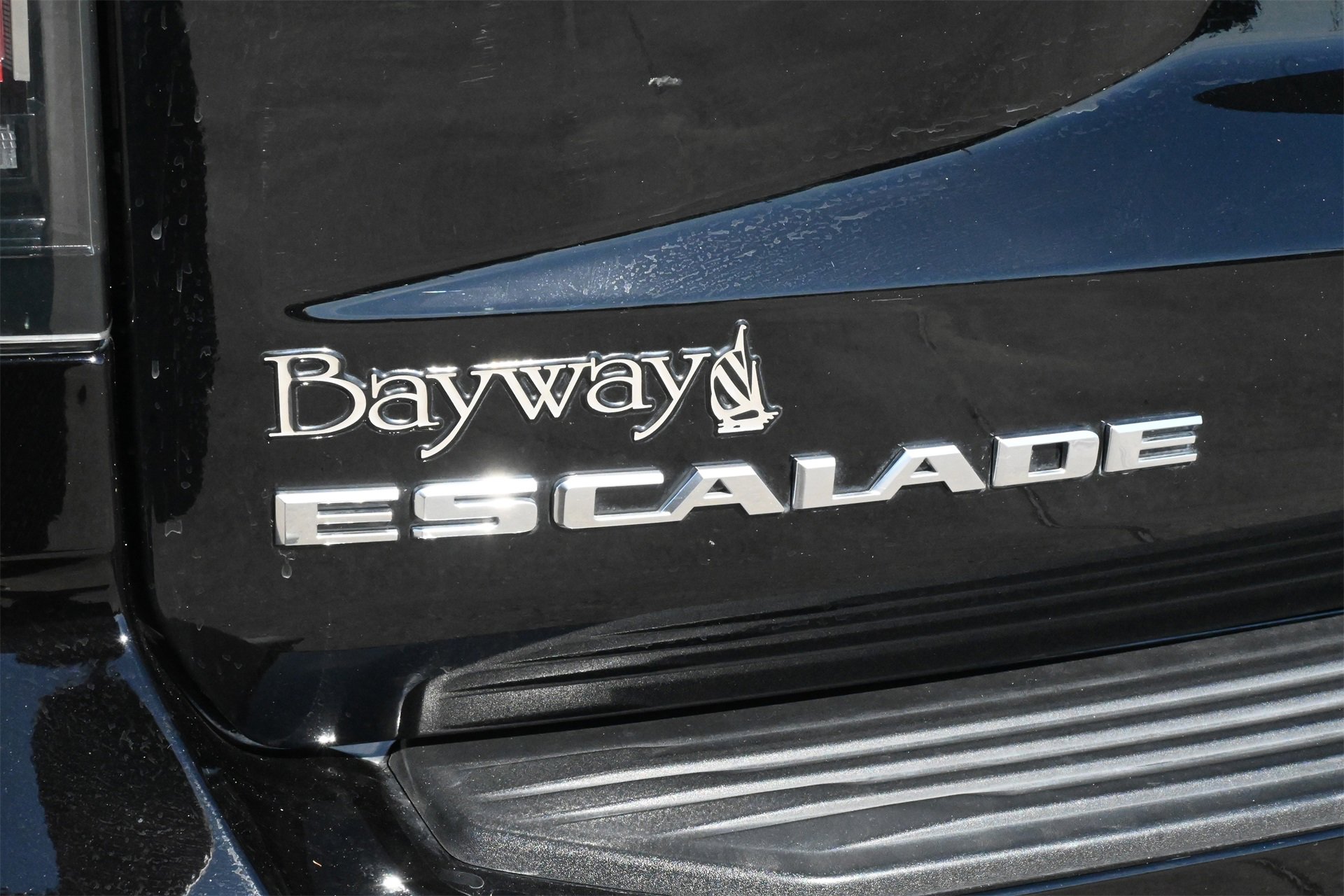 Certified 2025 Cadillac Escalade Sport w/ LPO, Floor Liner Package image 22