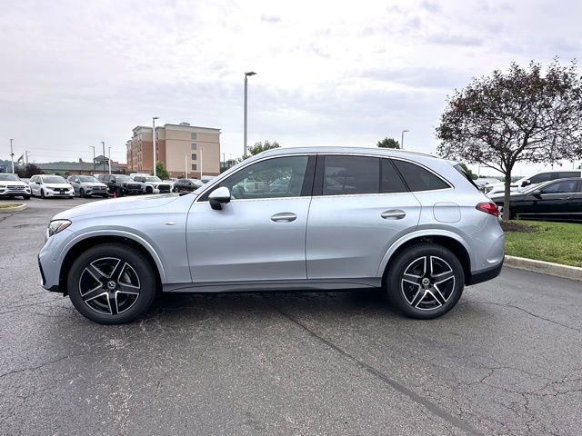 New 2025 Mercedes-Benz GLC 350e 4MATIC image 6