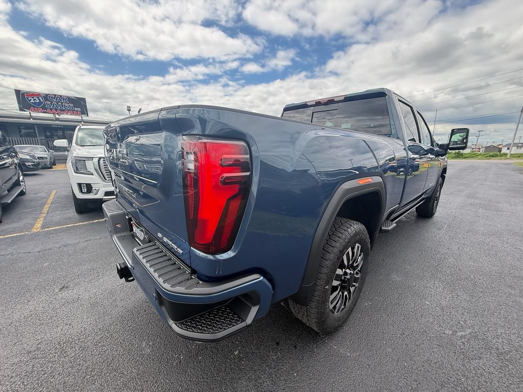 Used 2026 GMC Sierra 2500 Denali Ultimate w/ Max Trailering Package AWD/4WD image 3