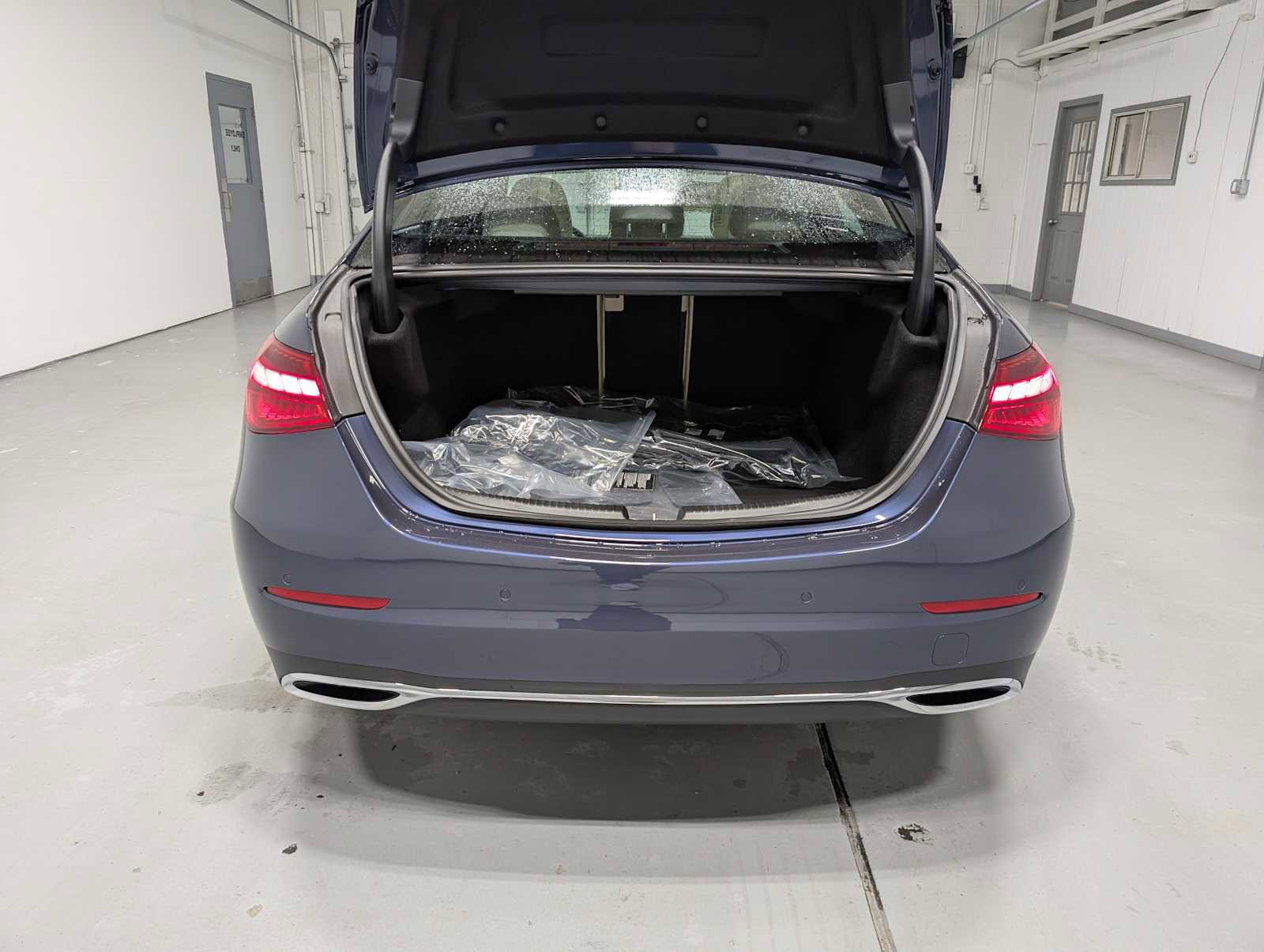 New 2026 Mercedes-Benz C 300 4MATIC Sedan image 21