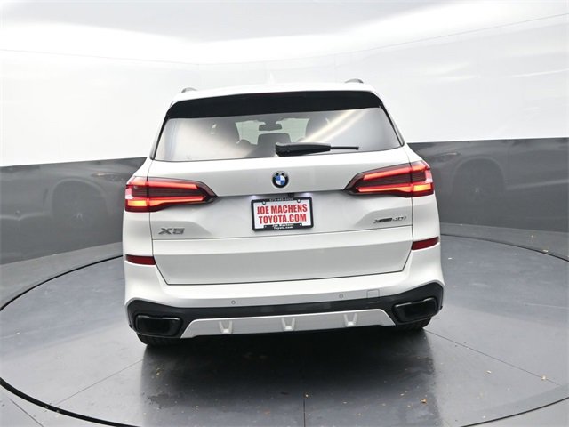 Used 2022 BMW X5 xDrive40i w/ M Sport Package image 6