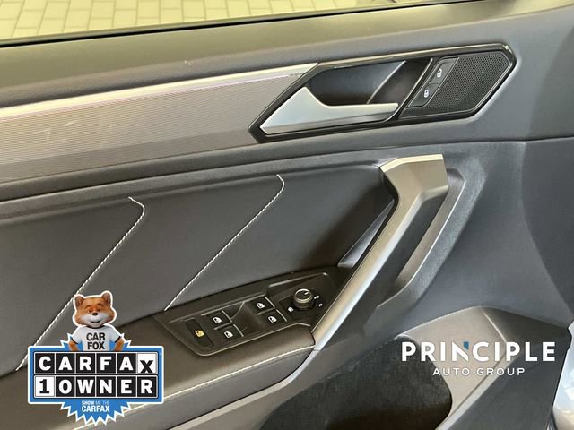 Used 2023 Volkswagen Tiguan SE R-Line FWD image 13