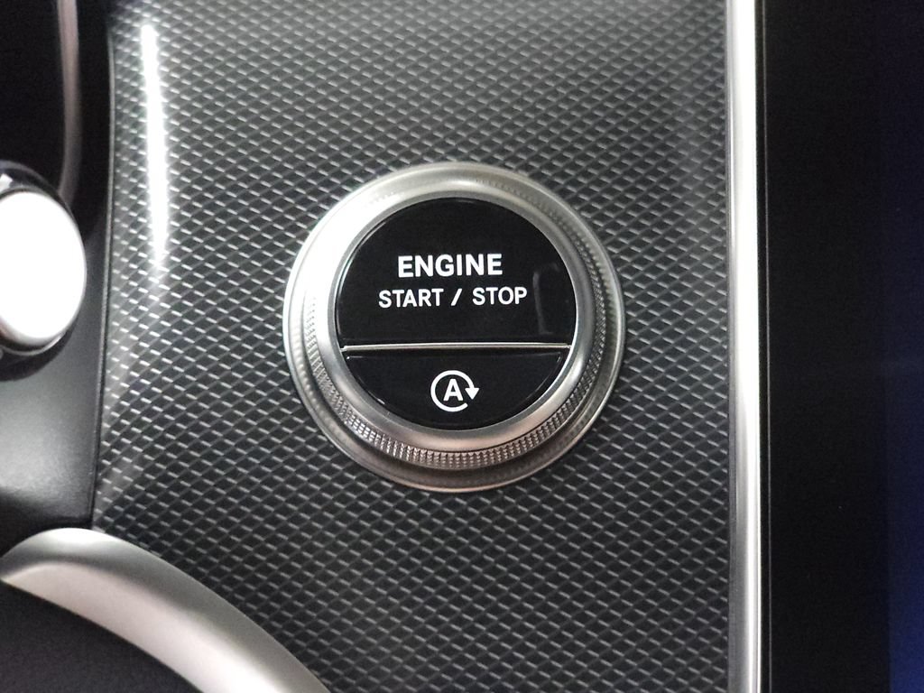 Certified 2026 Mercedes-Benz GLC 300 4MATIC image 15