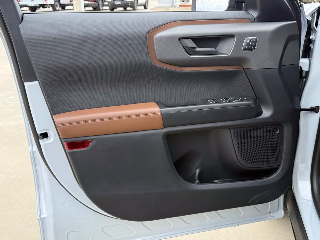 New 2026 Ford Bronco Sport Outer Banks w/ Outer Banks Tech Package+ AWD/4WD image 15