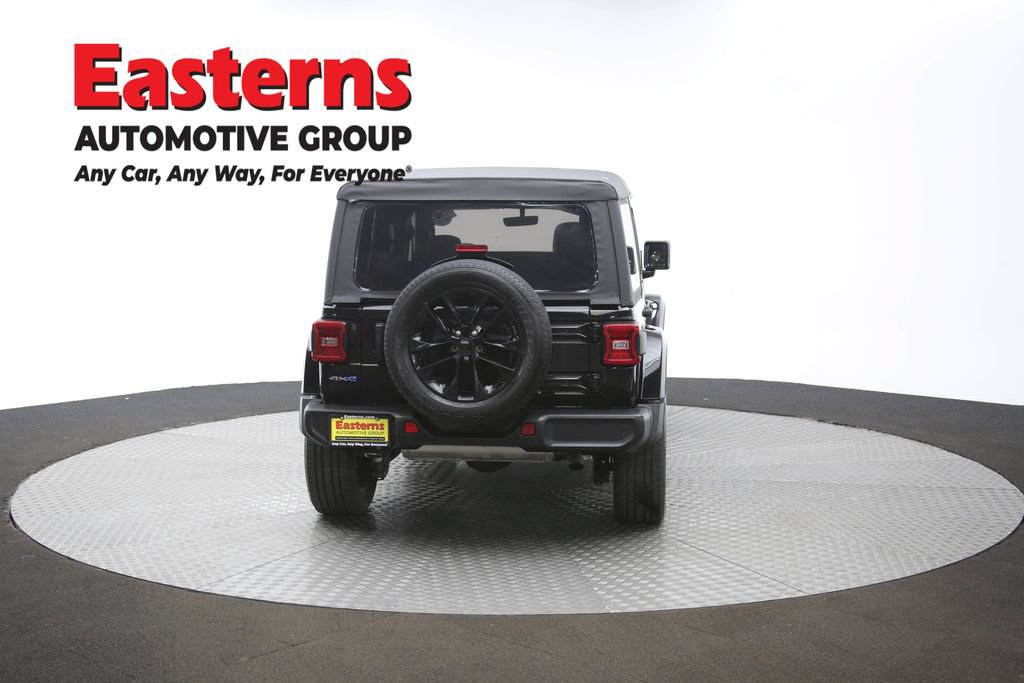 Used 2021 Jeep Wrangler Unlimited Sahara w/ Cold Weather Group AWD/4WD image 38