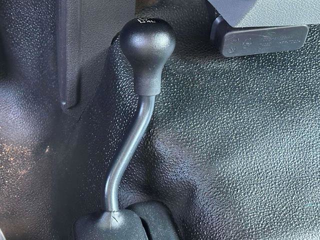 Used 2014 Ford F550 4x4 Regular Cab Super Duty image 20