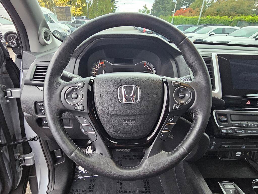 Certified 2017 Honda Pilot Elite image 27